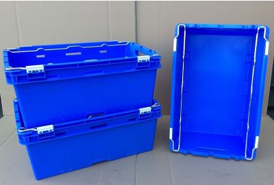 plastic_boxes